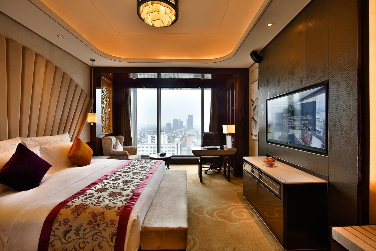 Chengdu Cynn Hotel Exterior photo