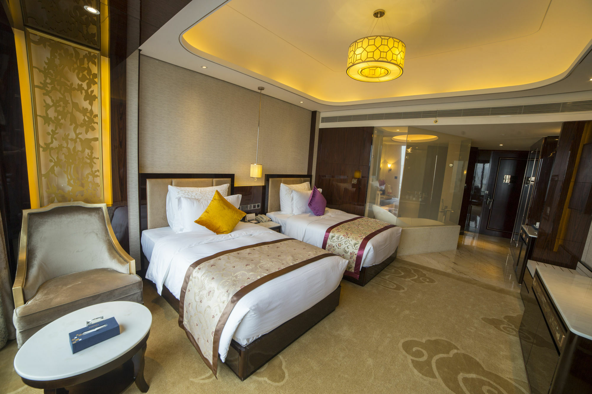 Chengdu Cynn Hotel Exterior photo